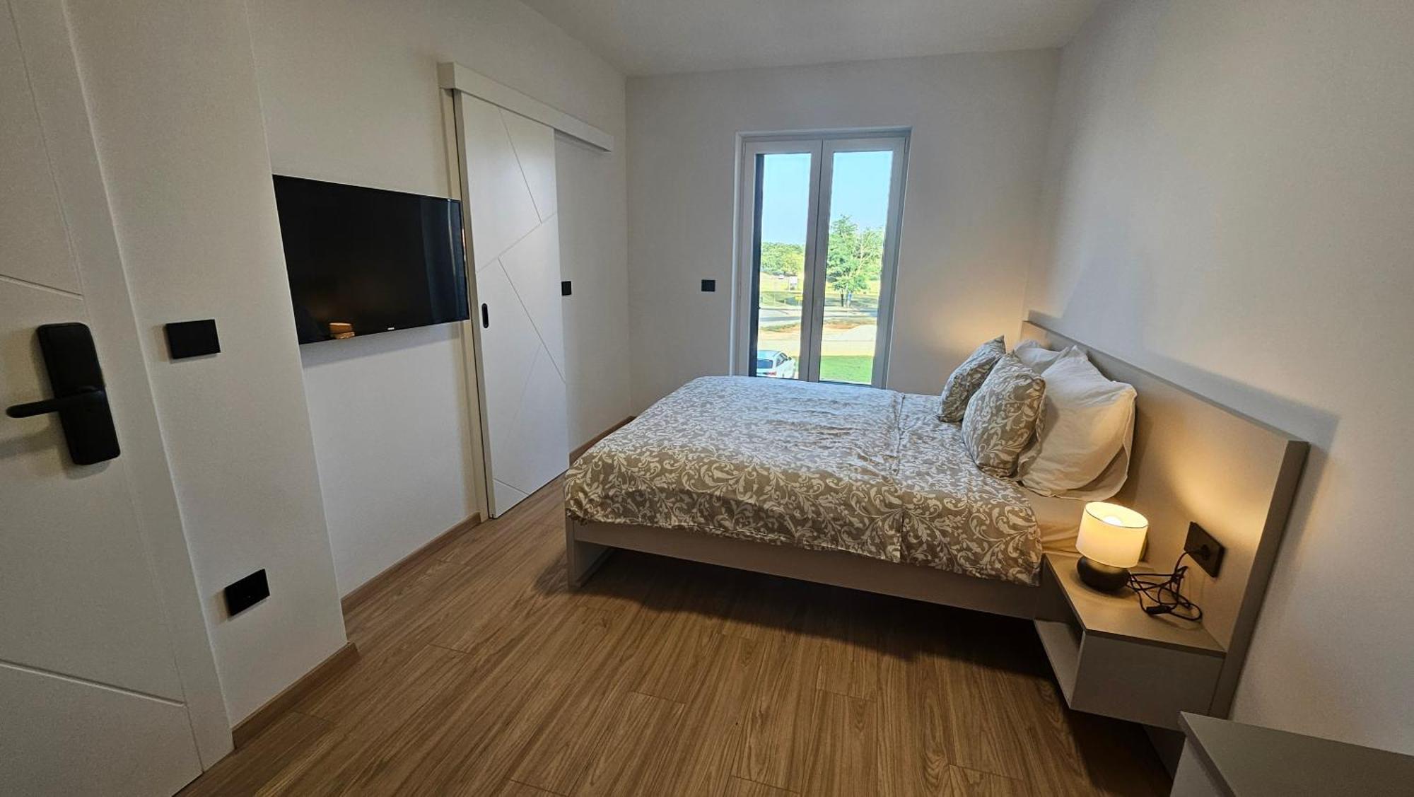 Richi Rooms & App Funtana Zewnętrze zdjęcie